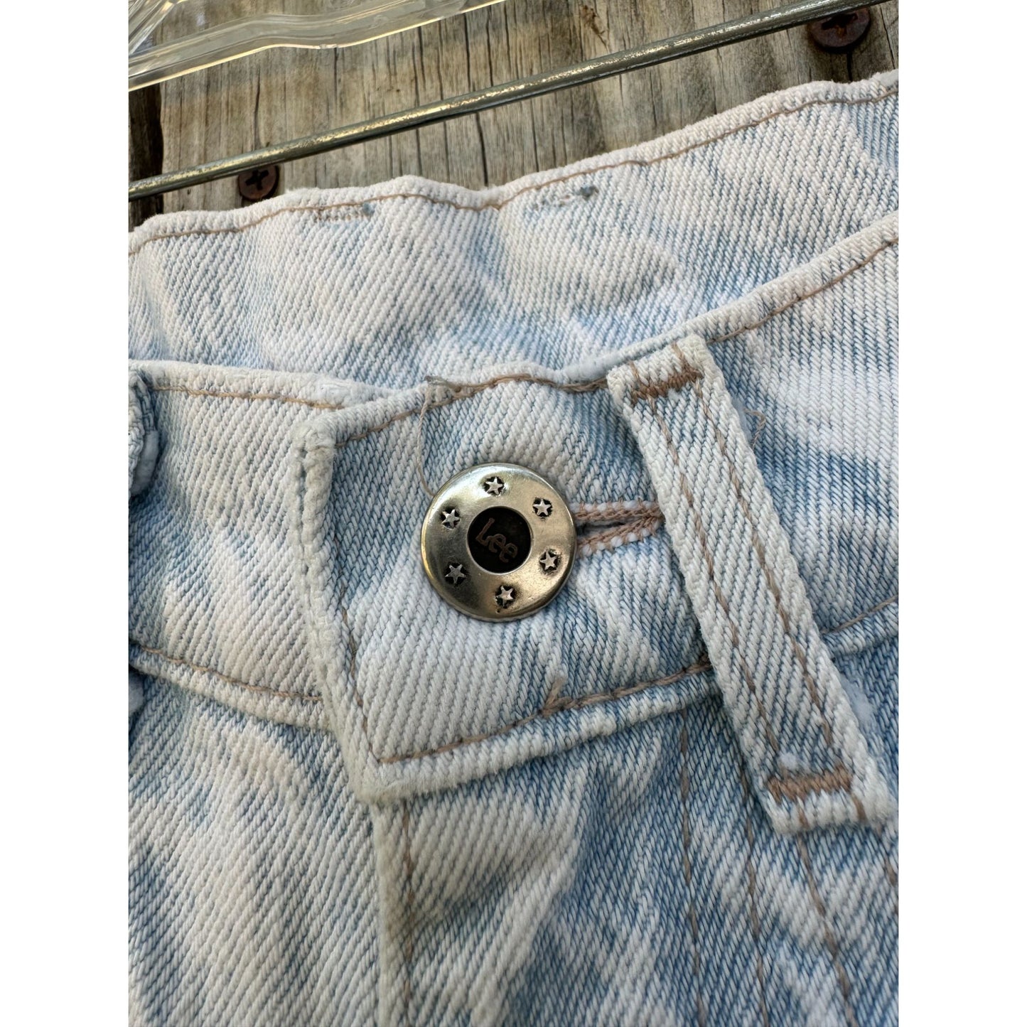 80's Lee Light Wash High Waisted Denim Jeans 5