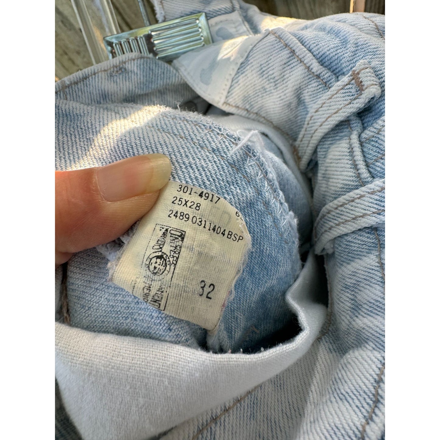 80's Lee Light Wash High Waisted Denim Jeans 5