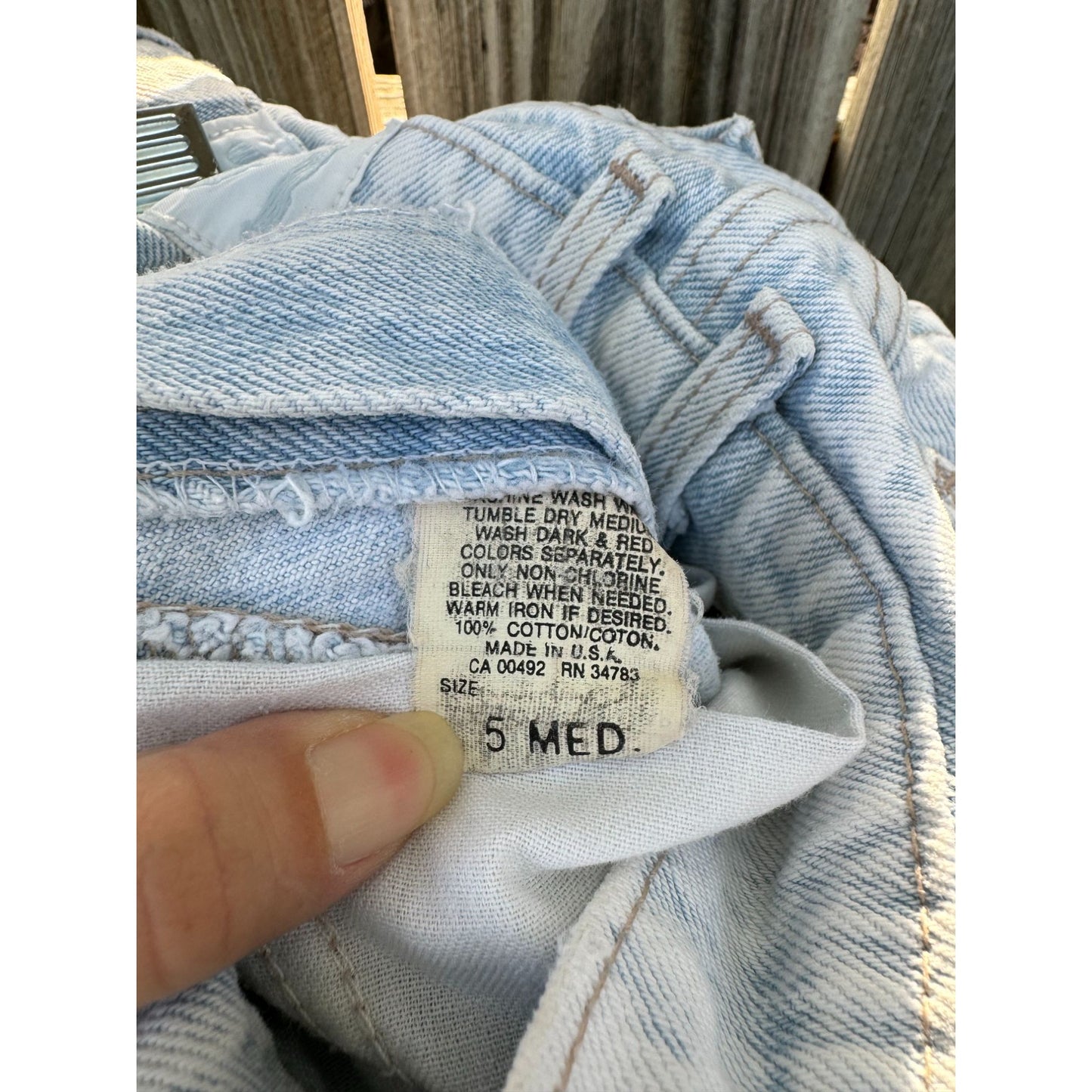80's Lee Light Wash High Waisted Denim Jeans 5