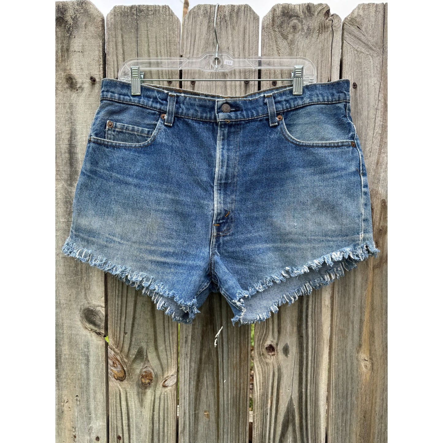 80's Levi's 517 Medium Wash Cut Off Raw Hem Denim Jean Shorts Size 36