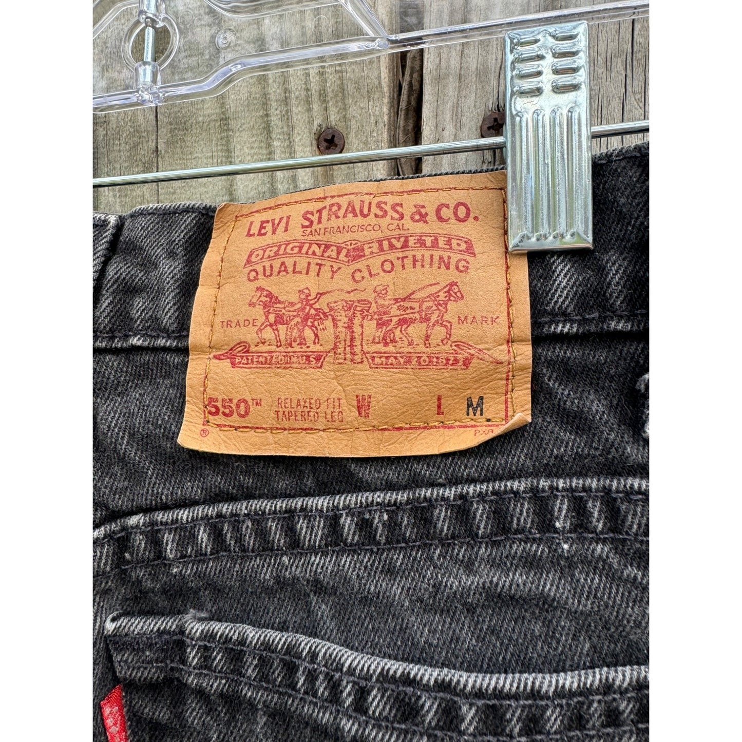 90's Levi's 550 Relaxed Fit Tapered Leg Black Denim Jeans 5
