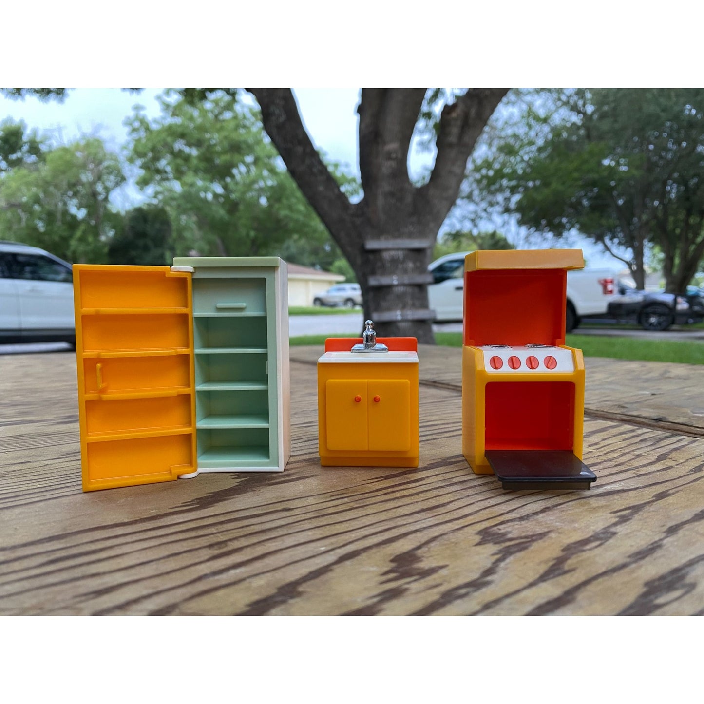 1978 Fisher Price Refrigerator, Sink, & Oven Kitchen Set #252