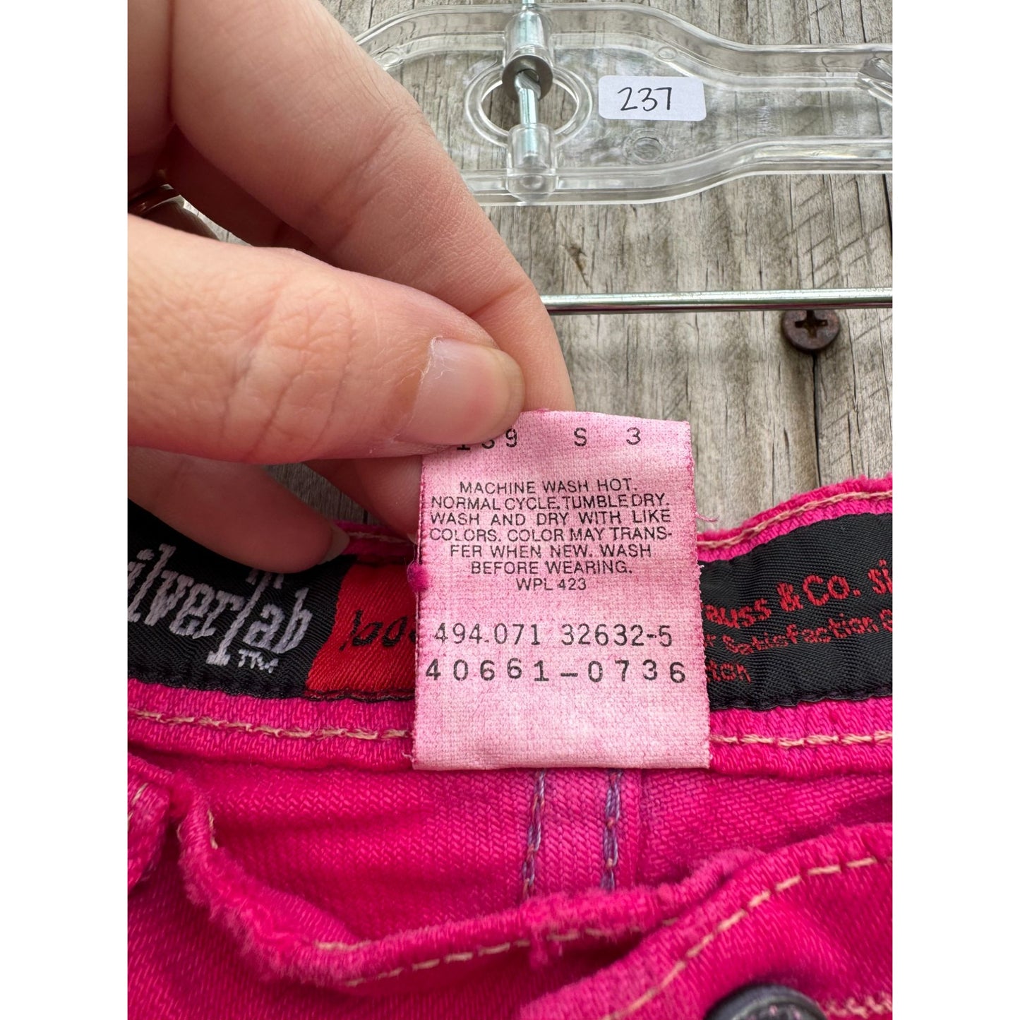 91' Levi's silverTab Loose Fit Hot Pink Cut Off Raw Hem Jean Shorts 30