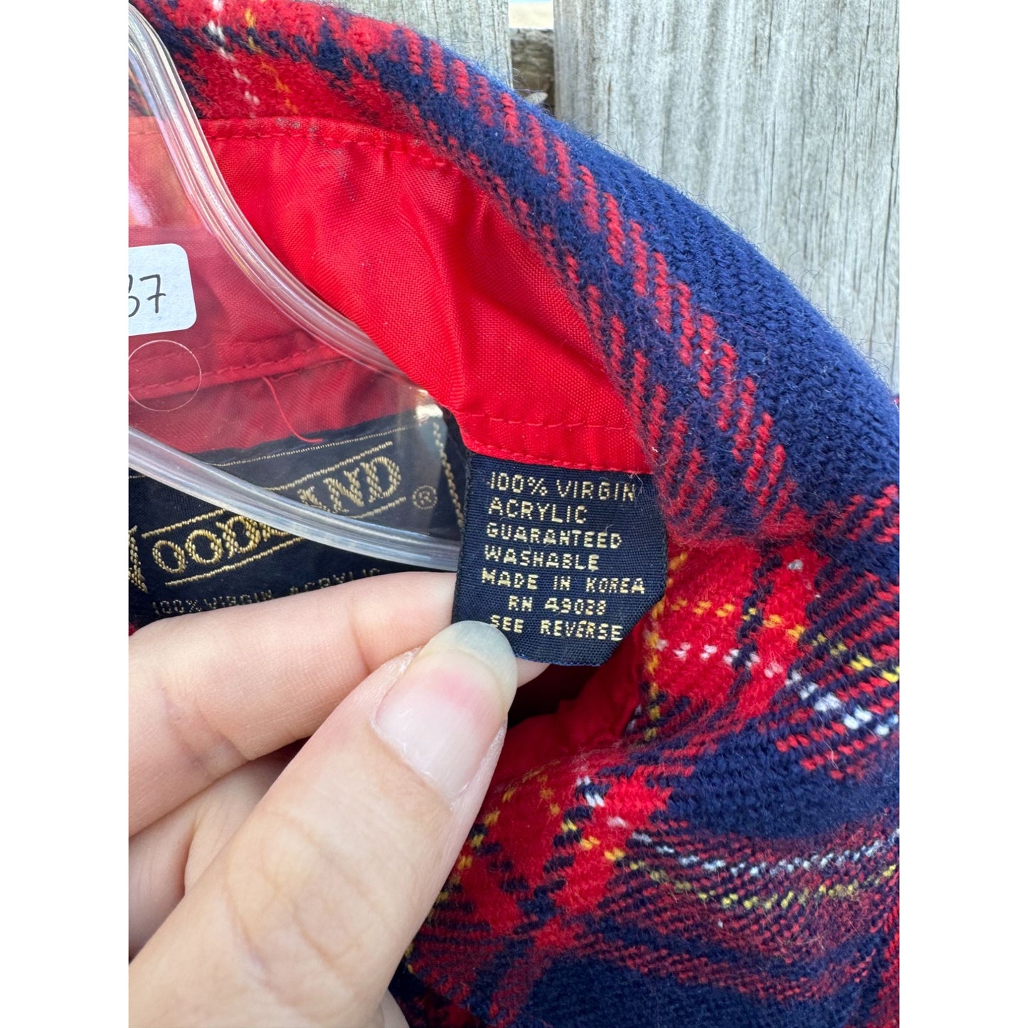 Woodland Acrylic Plaid Flannel Long Sleeve Button Down Medium