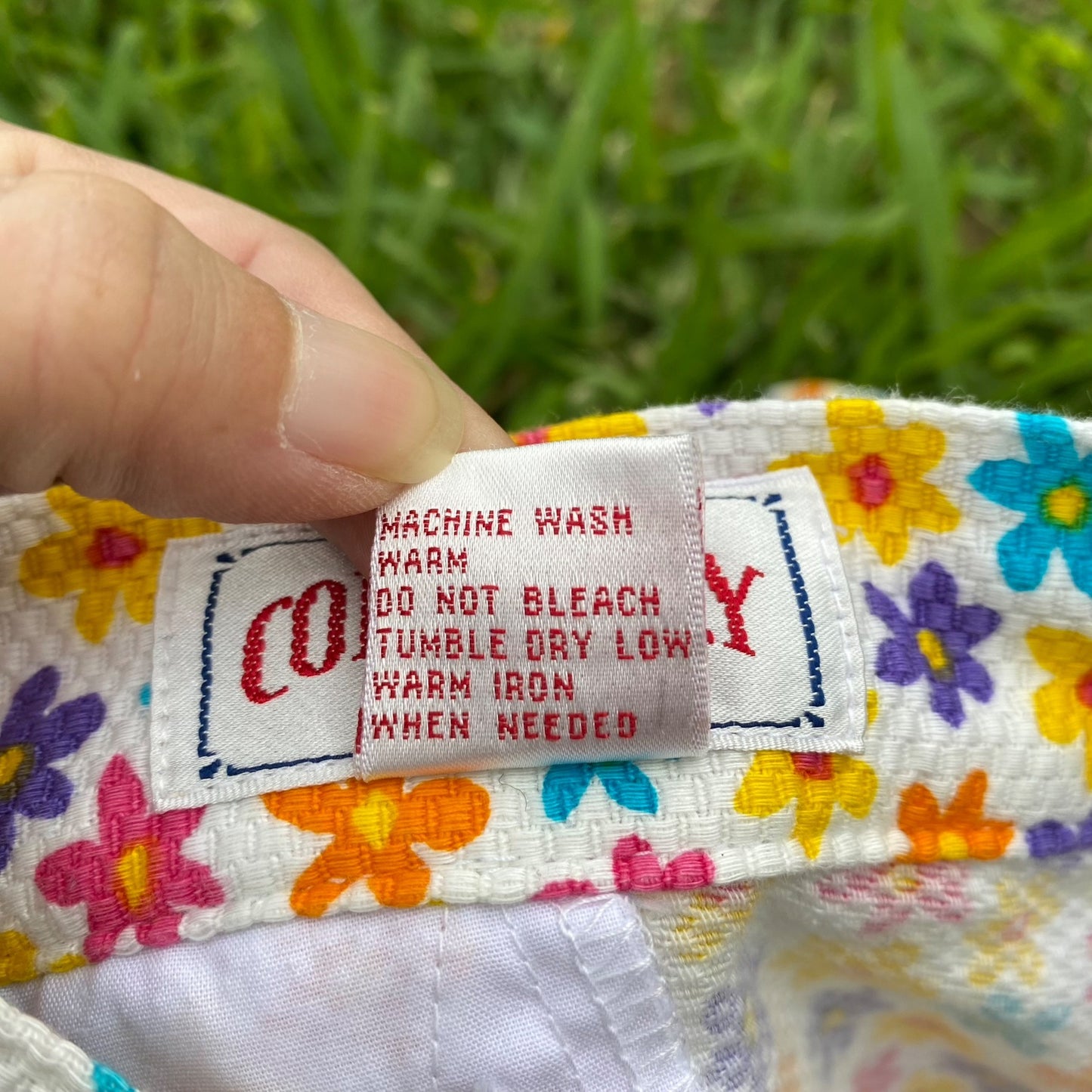 90’s Copper Key Flower Power Shorts 10
