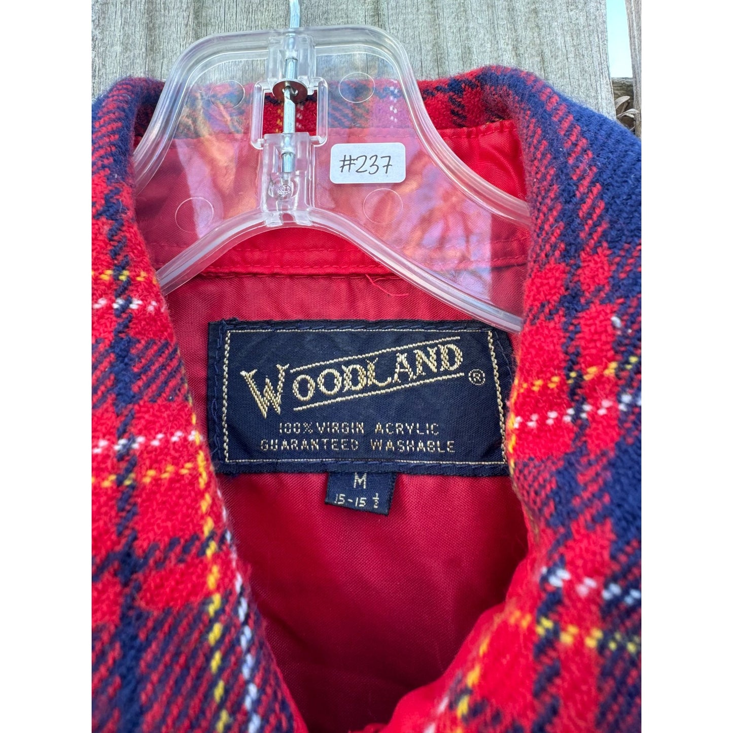 Woodland Acrylic Plaid Flannel Long Sleeve Button Down Medium