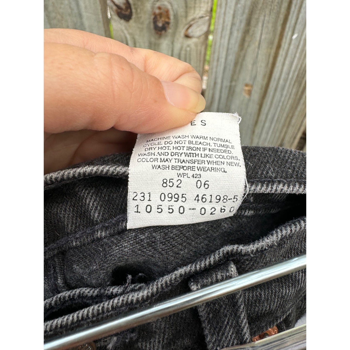 90's Levi's 550 Relaxed Fit Tapered Leg Black Denim Jeans 5