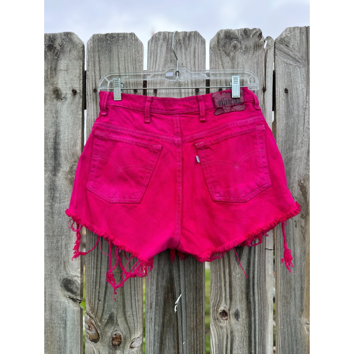 91' Levi's silverTab Loose Fit Hot Pink Cut Off Raw Hem Jean Shorts 30