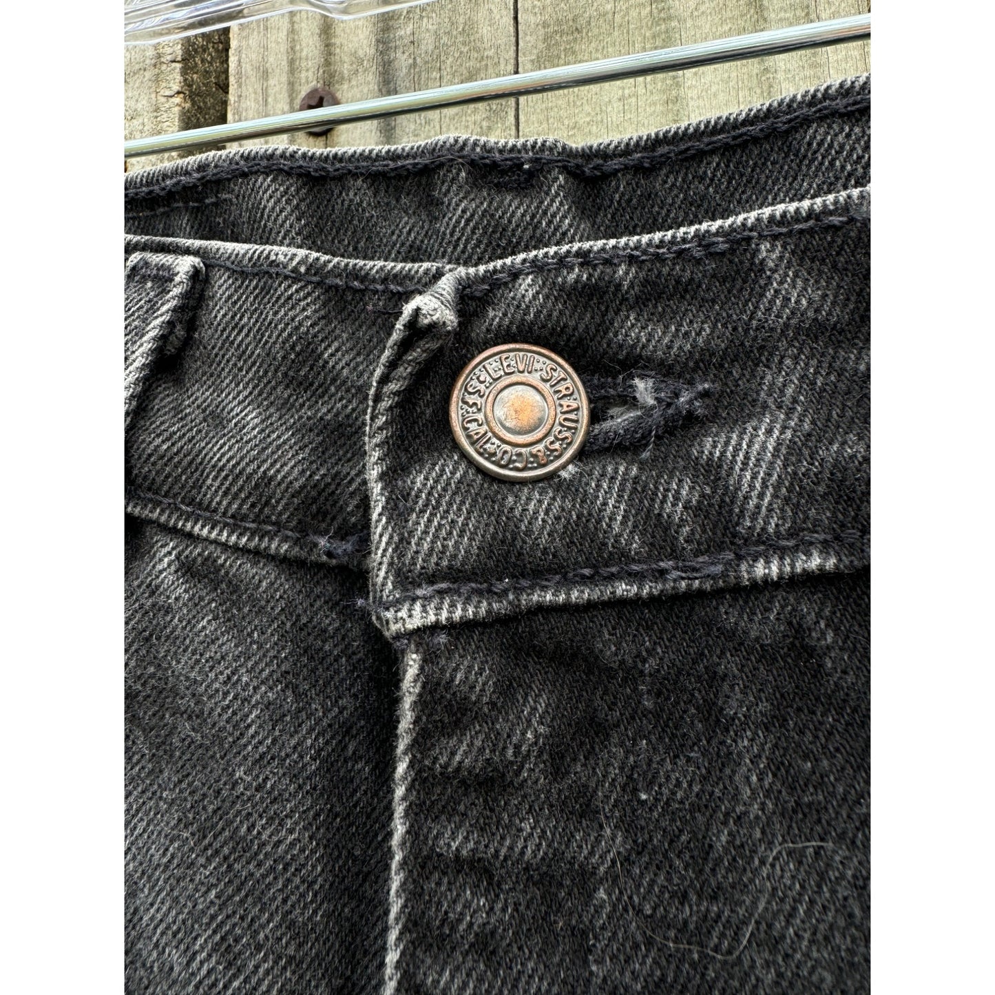 90's Levi's 550 Relaxed Fit Tapered Leg Black Denim Jeans 5
