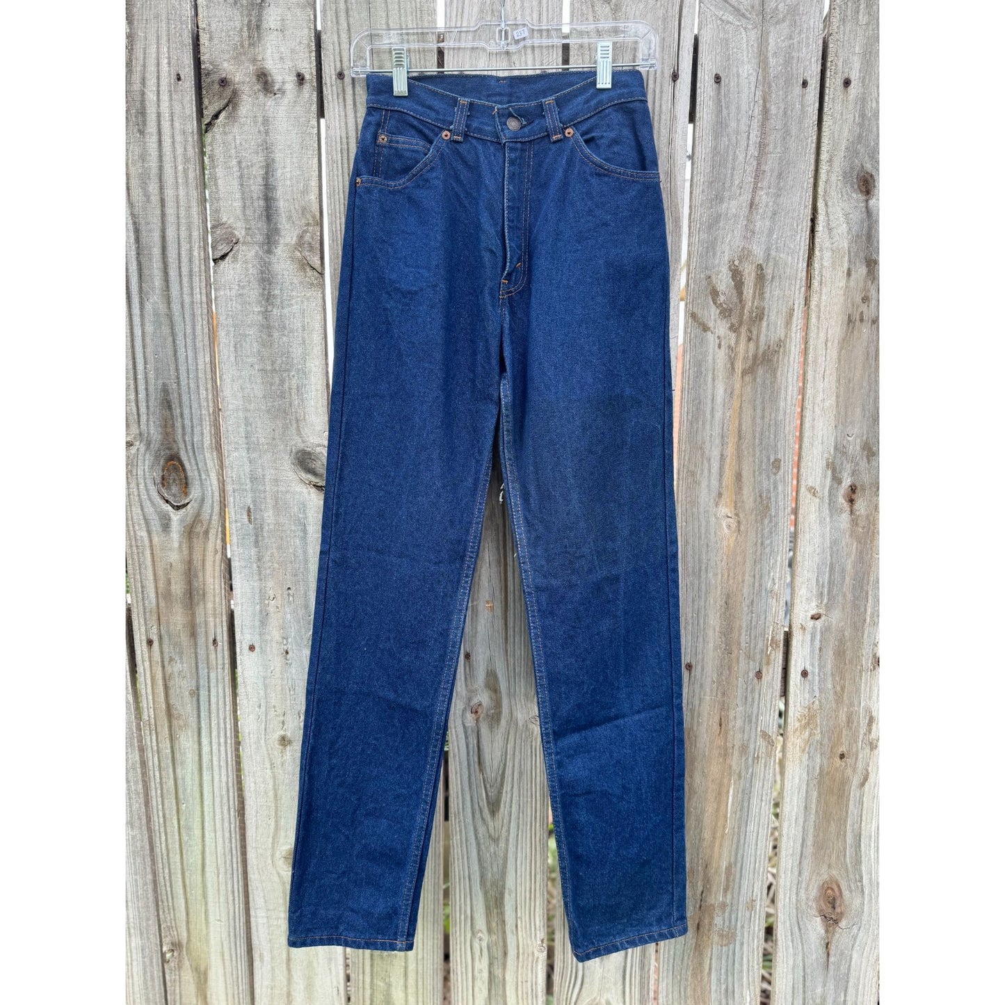 86' Levi's Juniors Dark Wash High Rise Denim Jeans 7