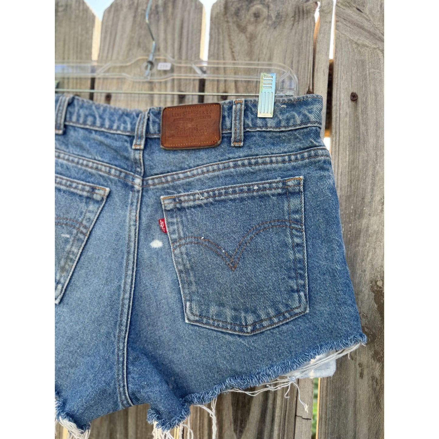 90's Levi's 531 Medium Wash Cut Off Raw Hem Denim Jean Shorts 33