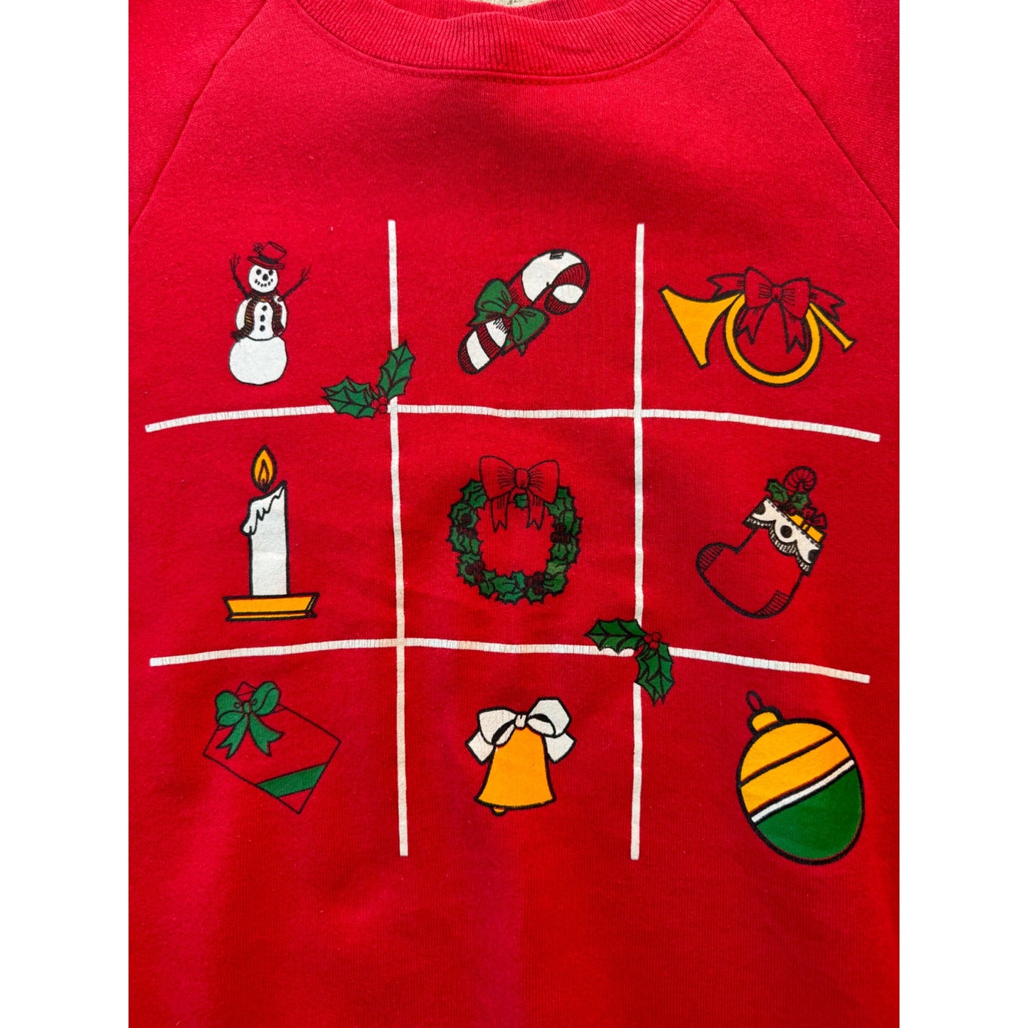 90's Christmas Tic-tac-toe Holiday Graphic Sweatshirt Large