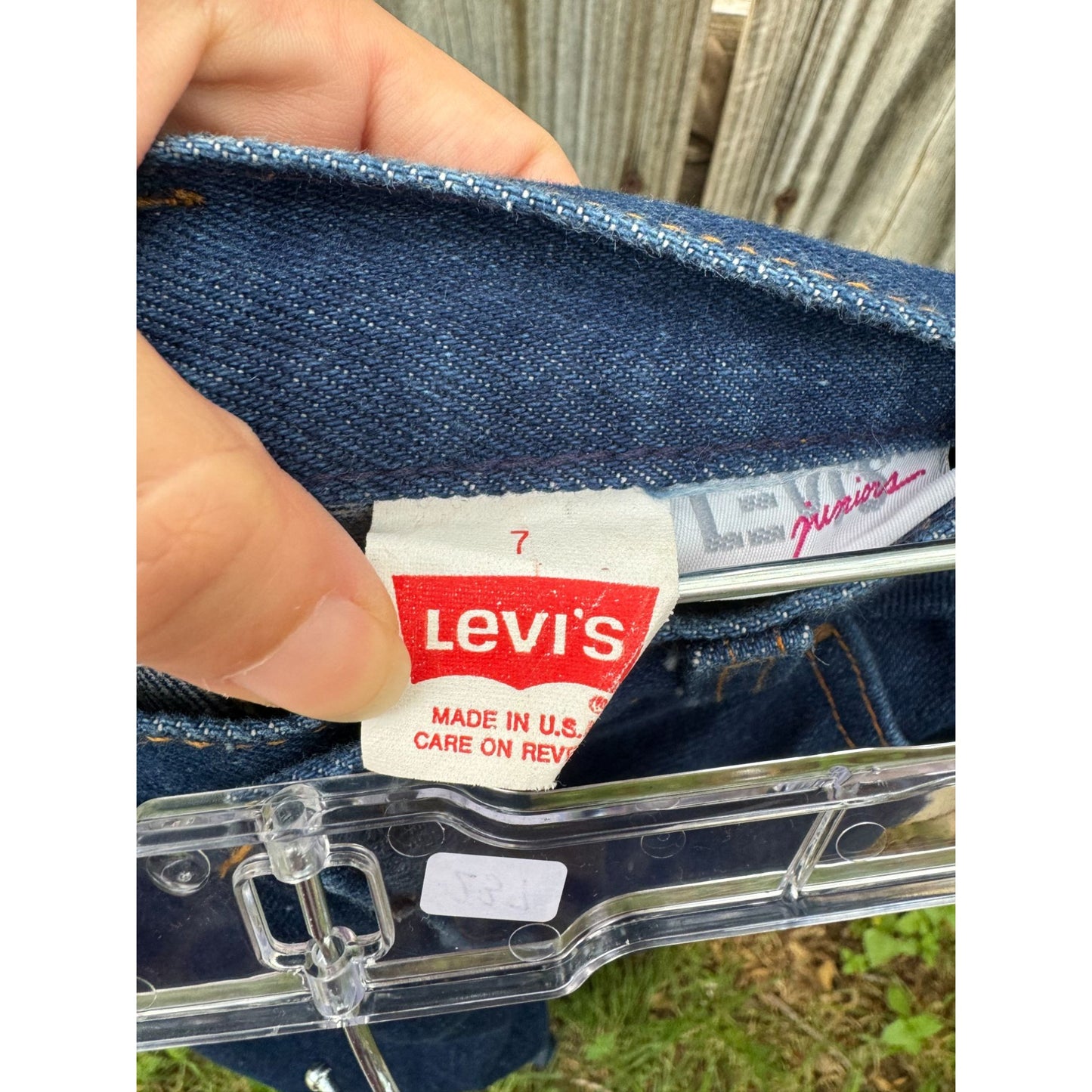 86' Levi's Juniors Dark Wash High Rise Denim Jeans 7