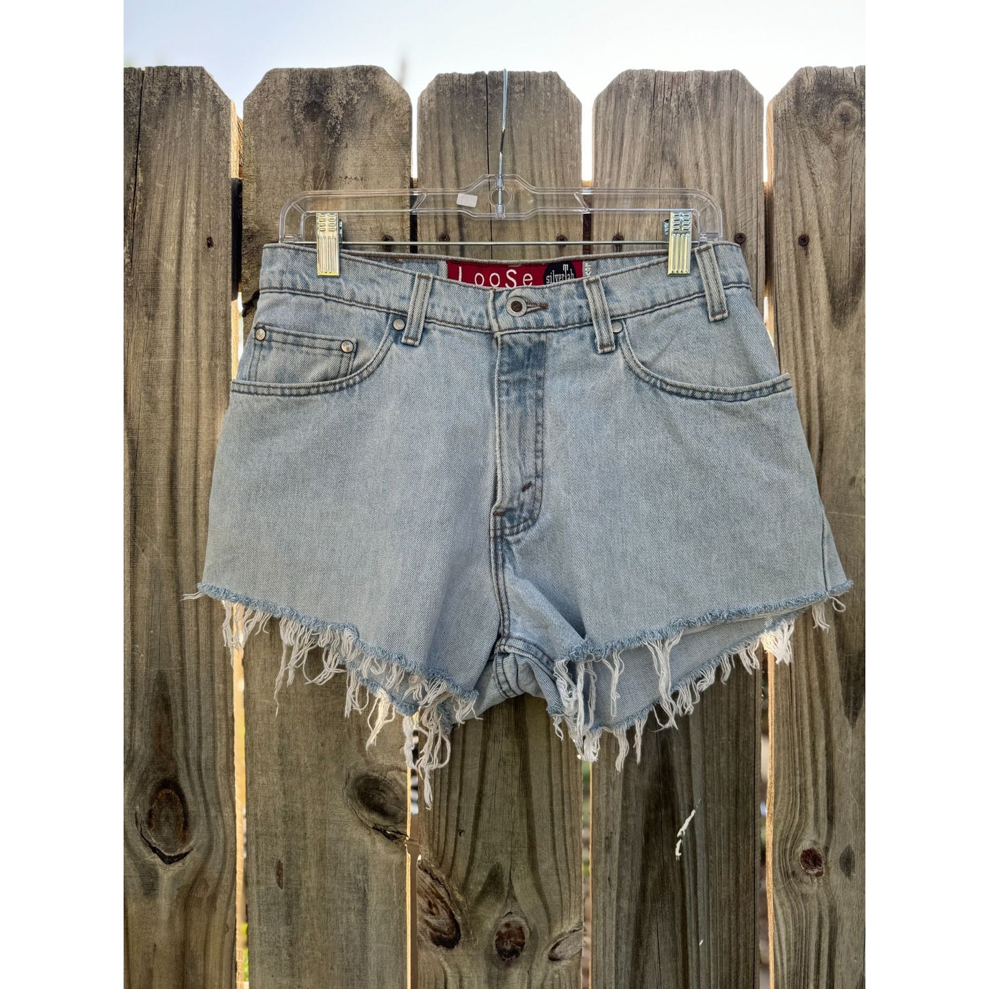 90's Levi's silverTab Loose Fit Cut Off Raw Hem Jean Shorts Waist 31"