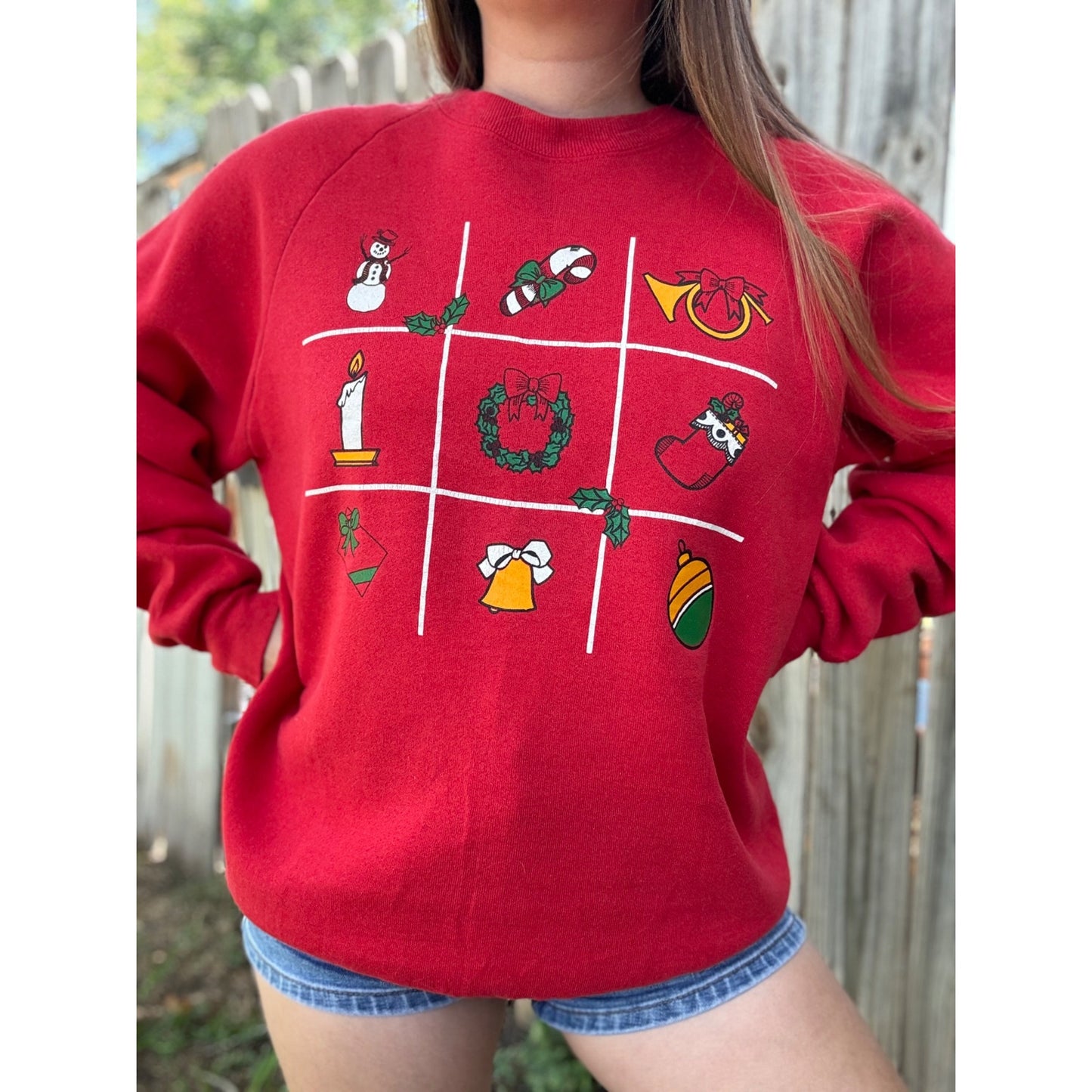 90's Christmas Tic-tac-toe Holiday Graphic Sweatshirt Large