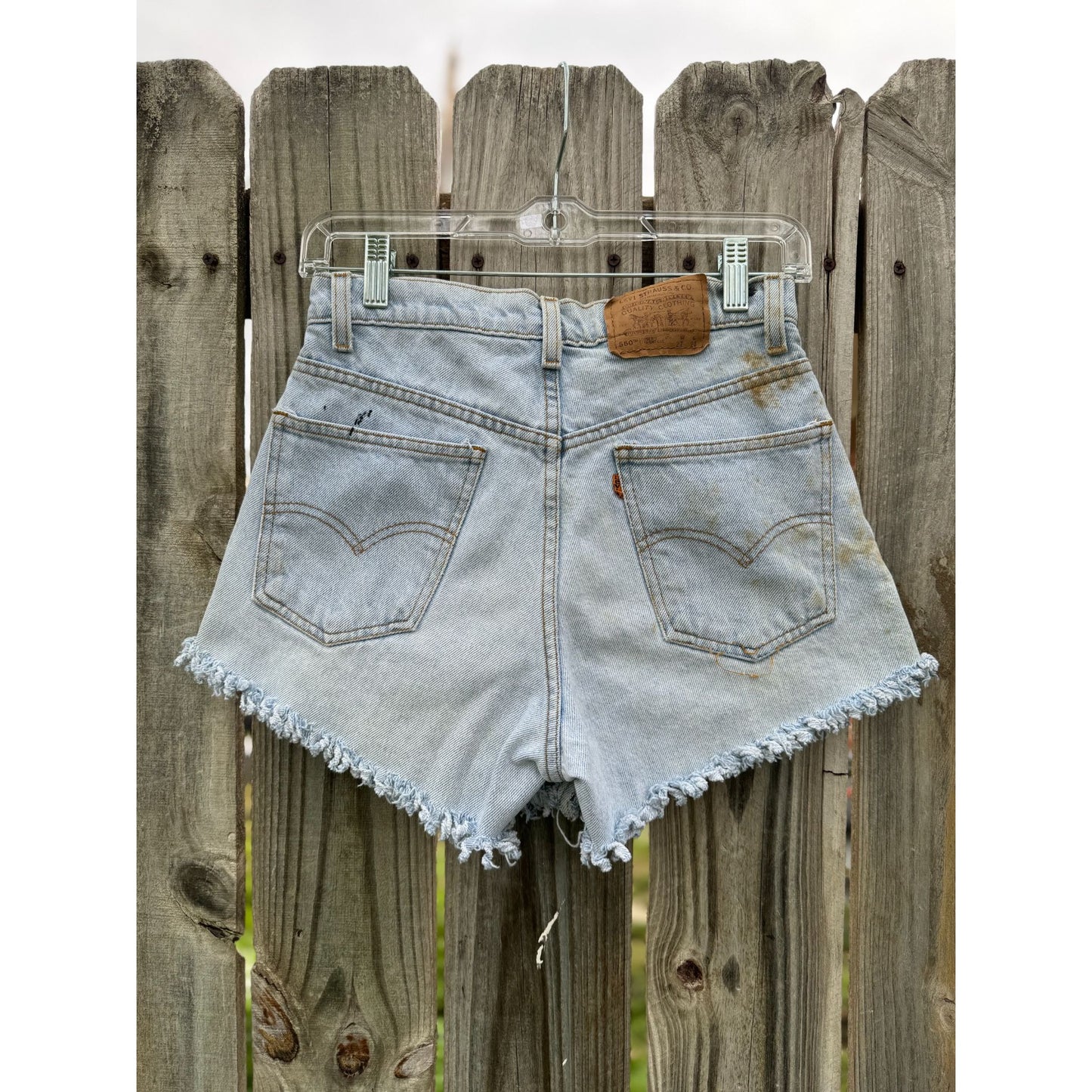 94' Levi's 560 Loose Fit Orange Tab Cut Off Raw Hem Denim Jean Shorts 27