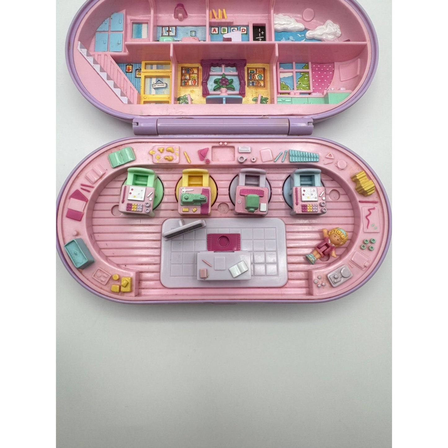 1992 Polly Pocket Stampin' School Playset w/ 1 Figure