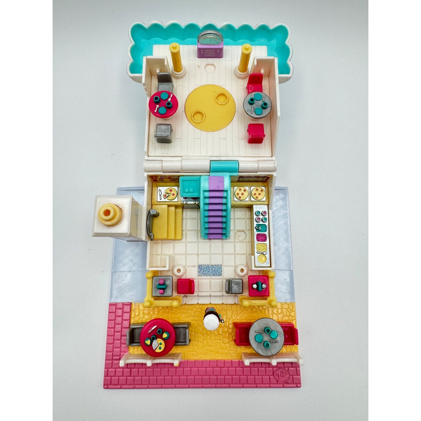 1993 Polly Pocket Pizzeria Building w/ 1 Figure