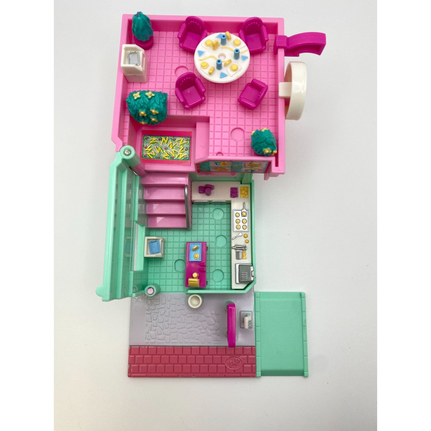 1994 Polly Pocket Drive-In Burger Restaurant Building ONLY