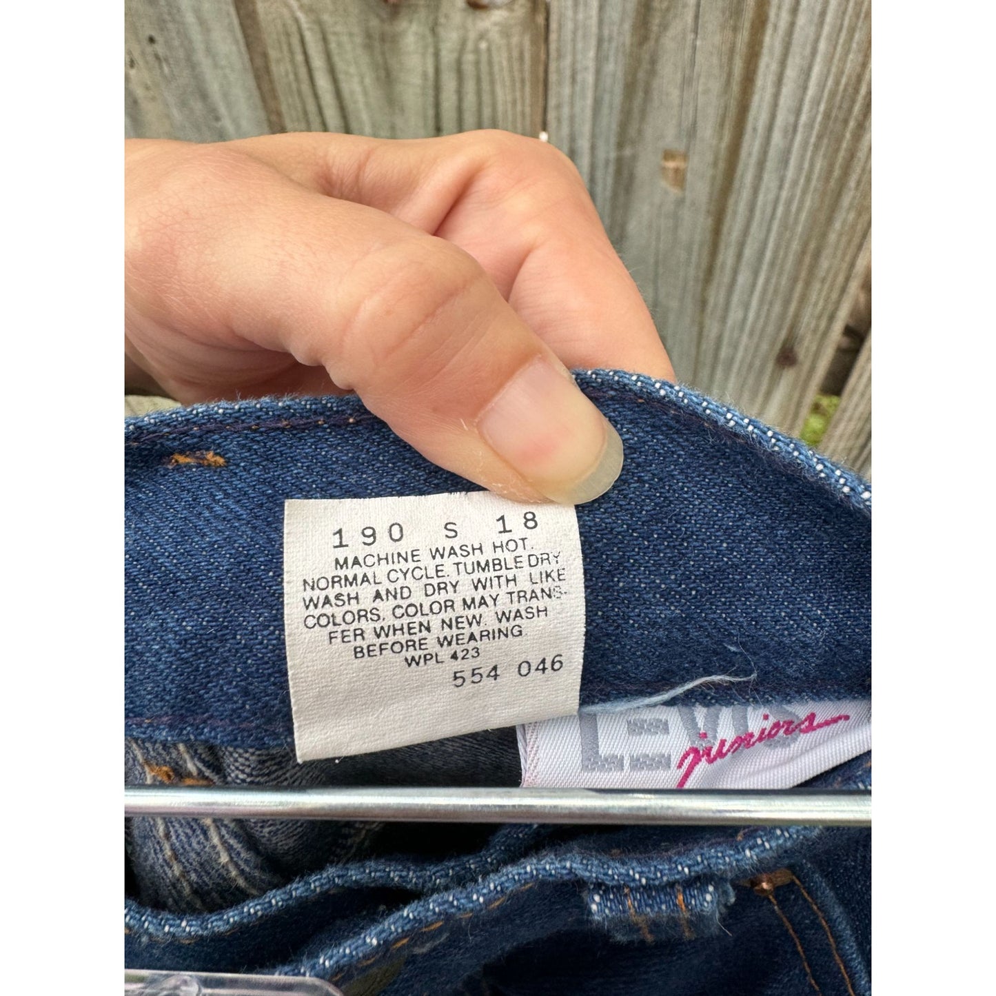 86' Levi's Juniors Dark Wash High Rise Denim Jeans 7