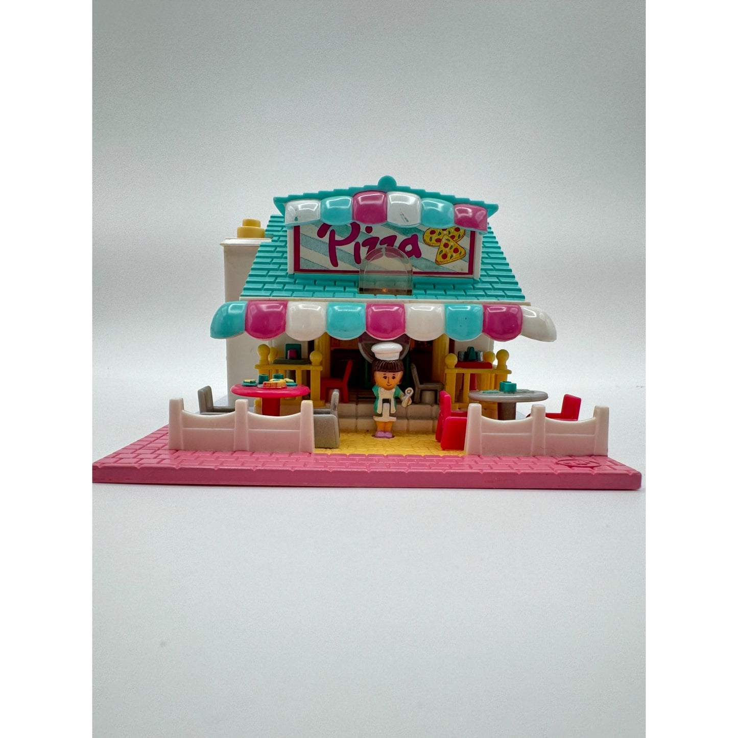 1993 Polly Pocket Pizzeria Building w/ 1 Figure