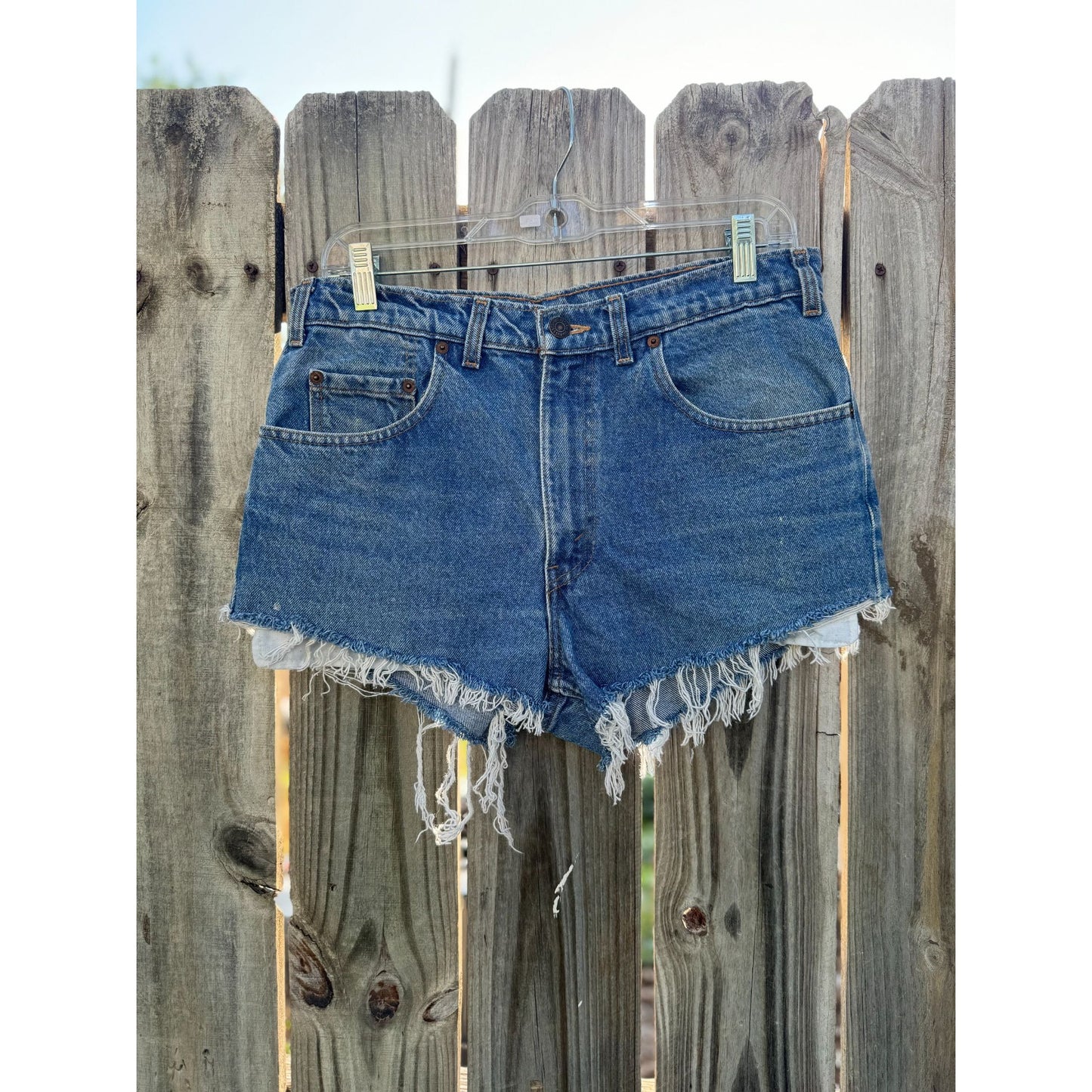 90's Levi's 531 Medium Wash Cut Off Raw Hem Denim Jean Shorts 33