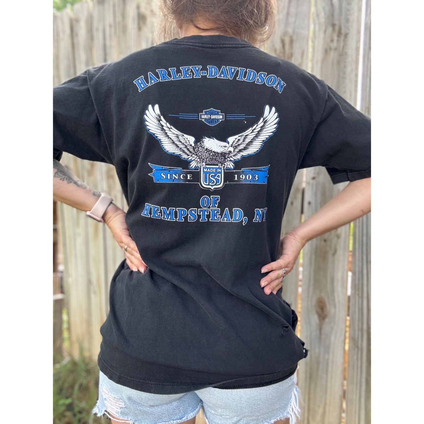 00' Harley Davidson Hempstead NY Eagle Graphic Motorcycle Tee T-Shirt M