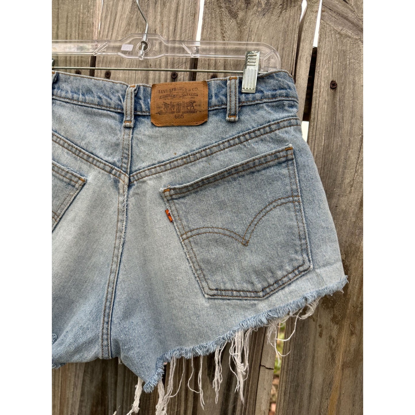 90's Levi's 665 Orange Tab Cut Off Raw Hem Denim Jean Shorts 32